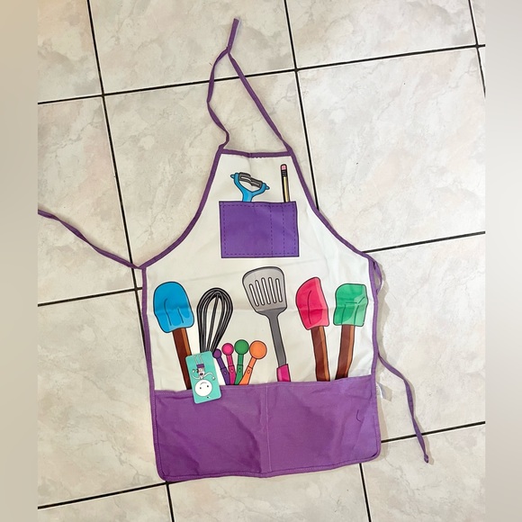 KIDS | Purple and White Cooking Graphic Apron - Picture 1 of 6